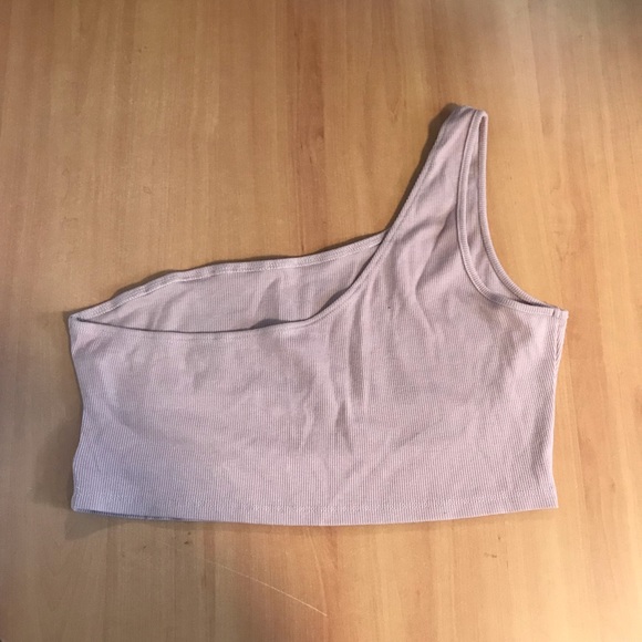 SHEIN ICON Letter Graphic One Shoulder Cut Out Crop Top - Picture 4 of 5